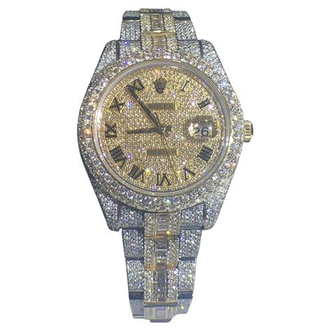 white diamonds on my wrist gucci gang|Iced Out (feat. 2 Chainz) .